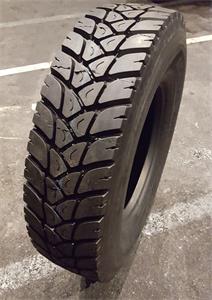 12.00R20 KA PINNOITETTU DY3 SIS. 1 CONTINENTAL RUNKO DRIVE