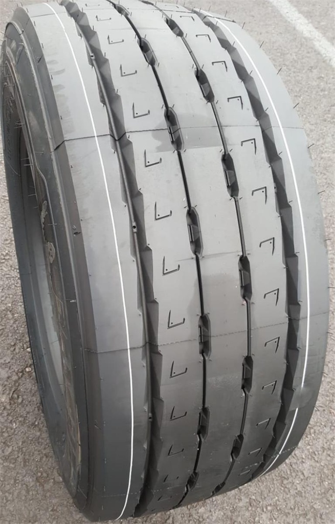 245/70R17.5 143/141J MICHELIN X MULTI TRAILER