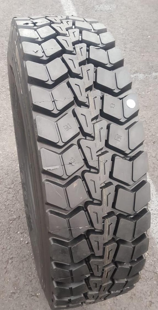315/80R22.5 156/150L KA PINNOITETTU P31 SIS. 1 HANKOOK RUNKO DRIVE